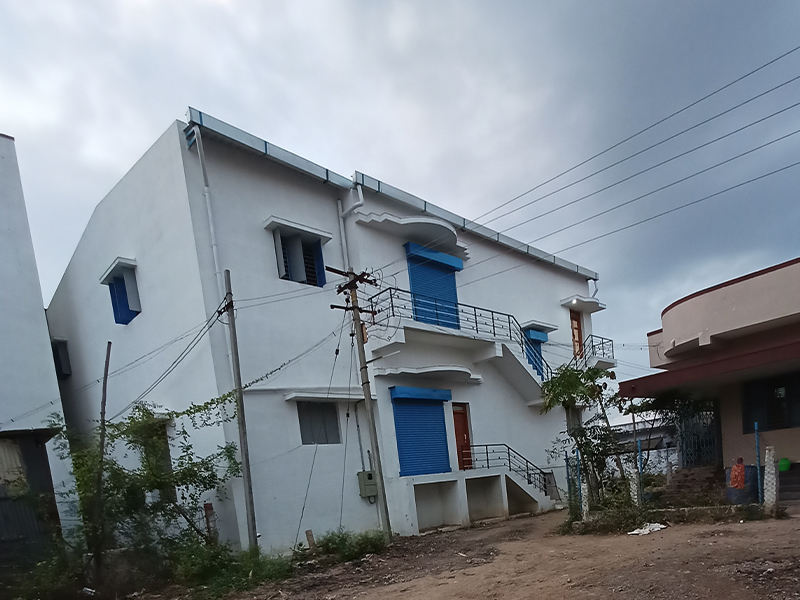 paper plate manufacturer