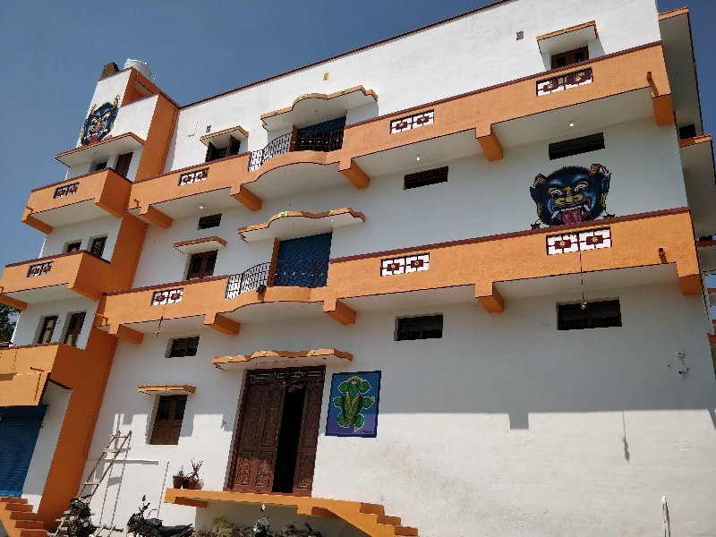 paper plate manufacturer